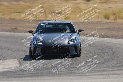 media/Sep-20-2025-Extreme Speed (Sat) [[1fcc23683c]]/Green (Private)/Session 3 (Offramp)/